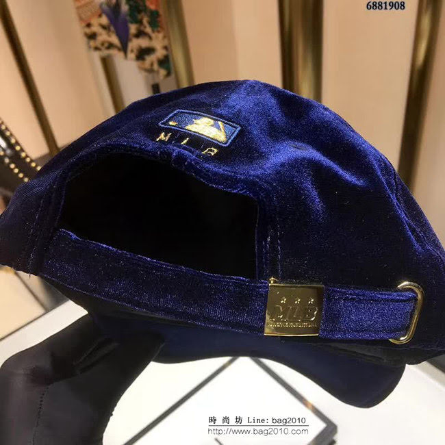MLB 專櫃同步 NY與Gucci聯名款棒球帽 情侶款 6881908 LLWJ5650